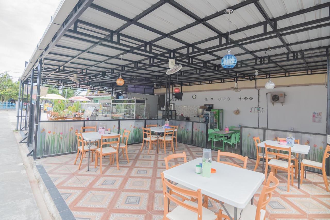 Hotel Reddoorz Near Sepinggan Airport Balikpapan 2 Exterior foto